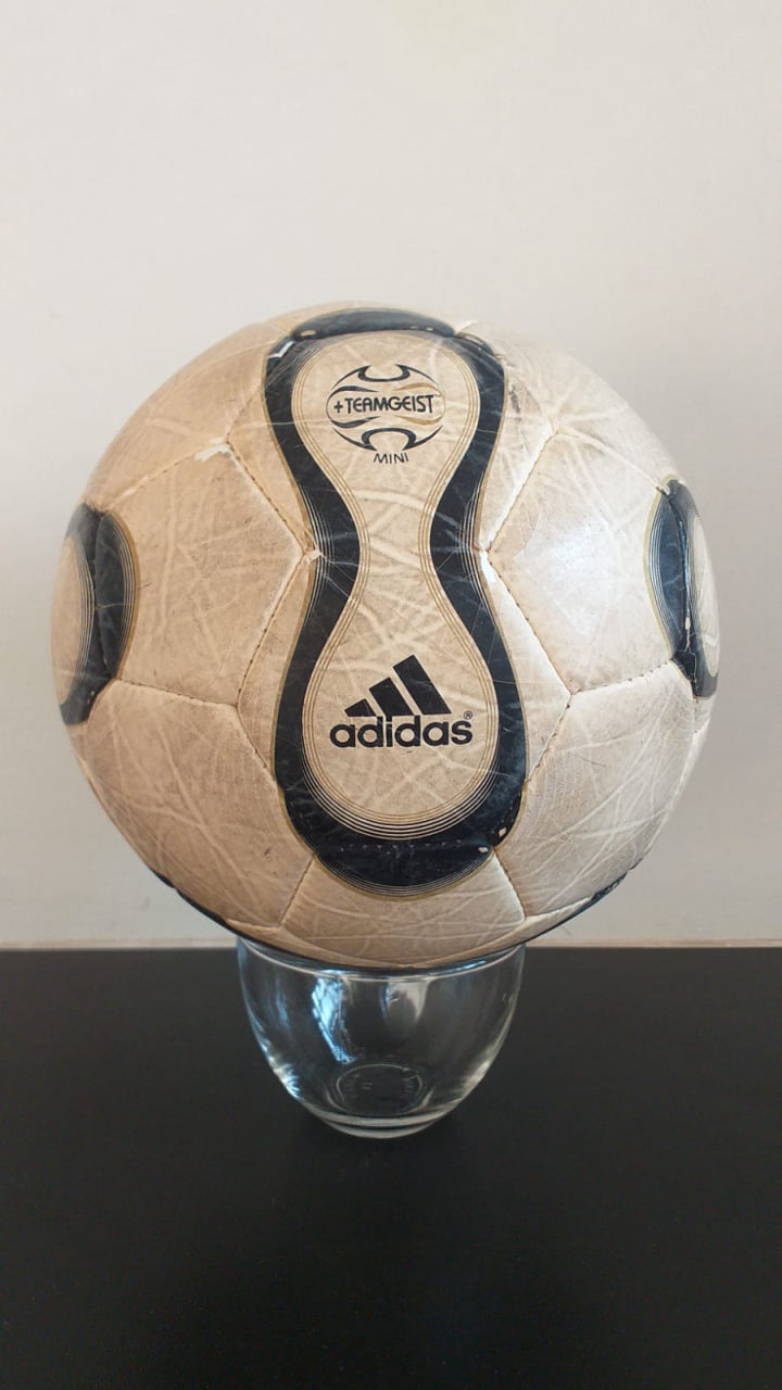 ADIDAS- MINI BOLA 