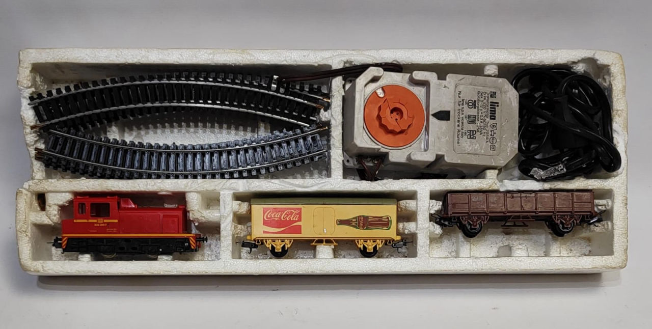 Antigo Ferrorama Lima Models. 220 v. - CASA CURIA E FELDMAN